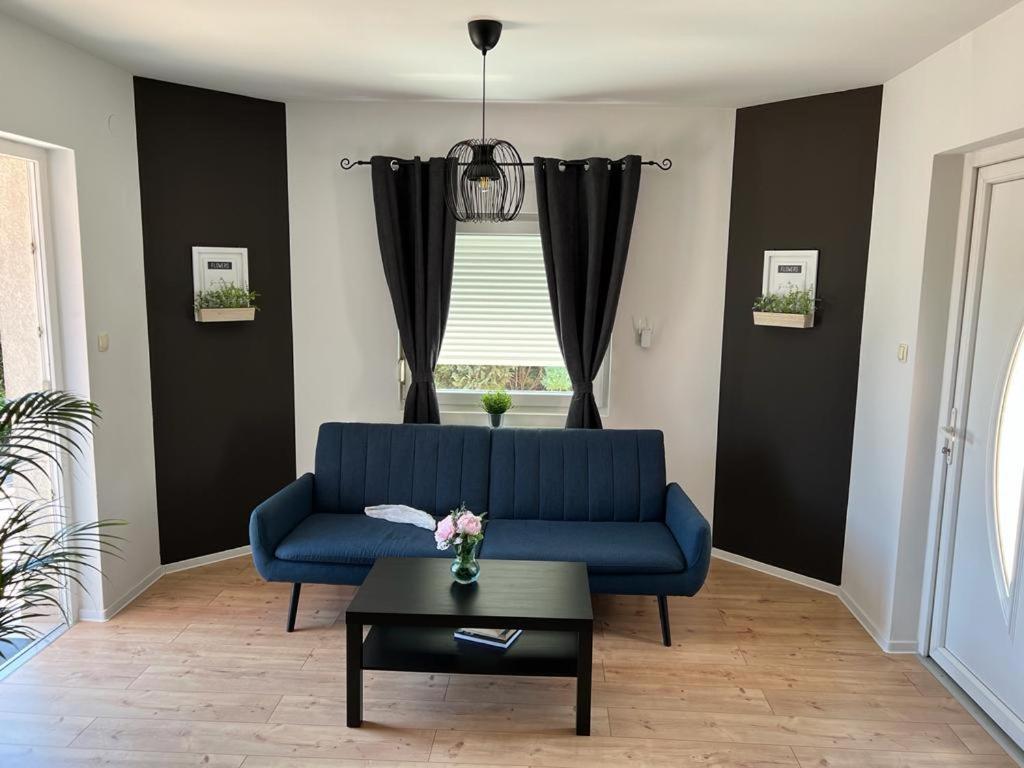 4 Stars Apartments Near Airport Velika Gorica Eksteriør billede