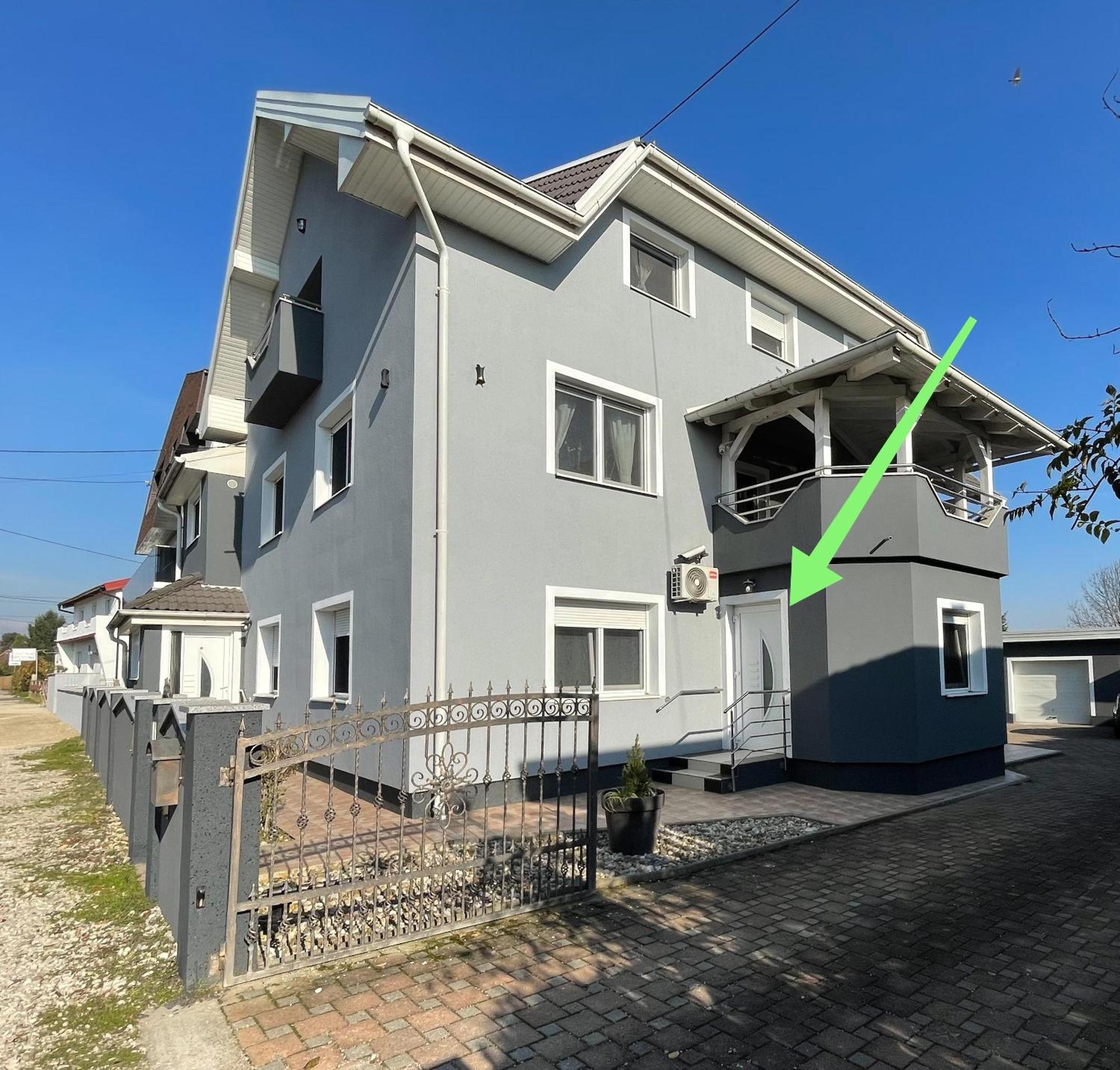 4 Stars Apartments Near Airport Velika Gorica Eksteriør billede